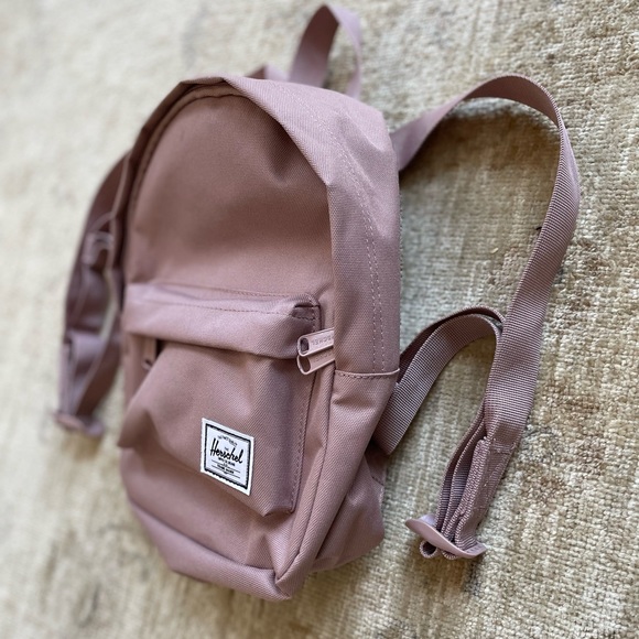 Herschel Suppy Mini Backpack in Rose - Picture 4 of 8